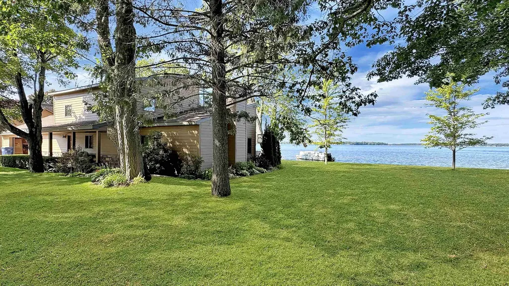 311 E Lake Mitchell Drive Cherry Grove Township MI 49601