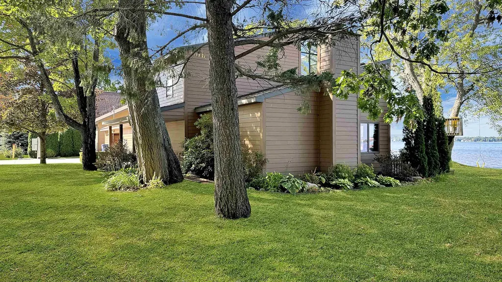 311 E Lake Mitchell Drive Cherry Grove Township MI 49601