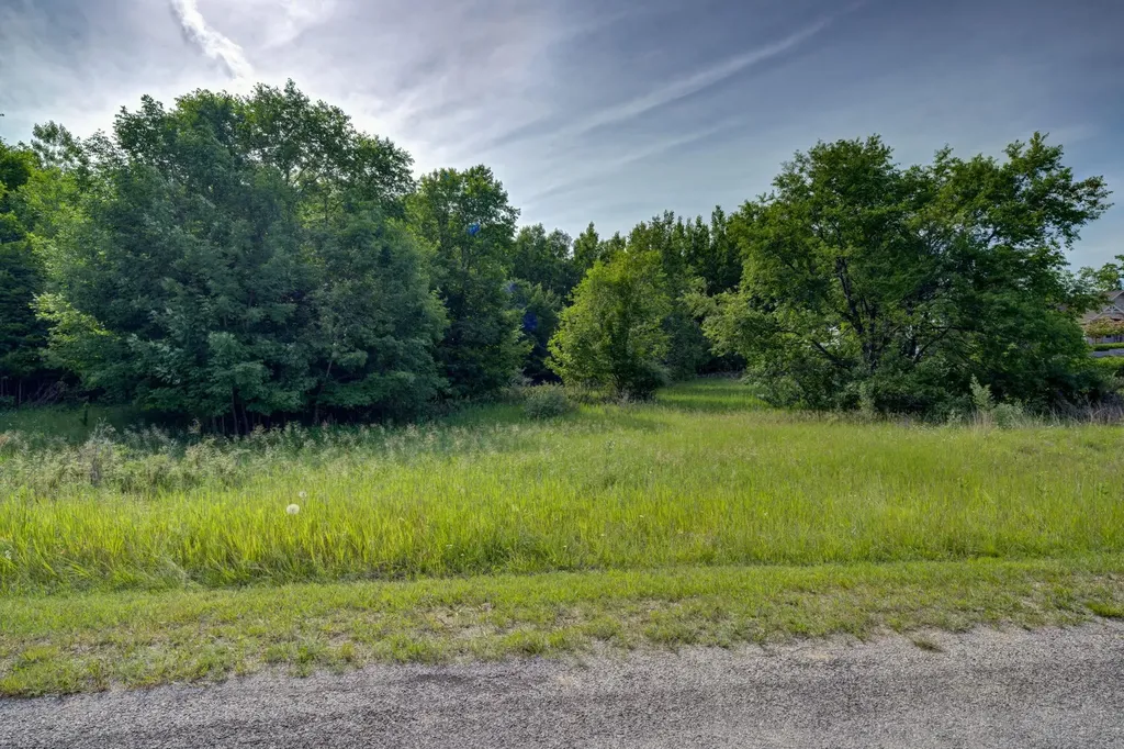 Lot 9 W Harbour Ridge Cleveland Township MI 49664