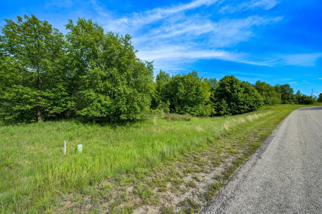 Lot 27 W Harbour Ridge Cleveland Township MI 49664