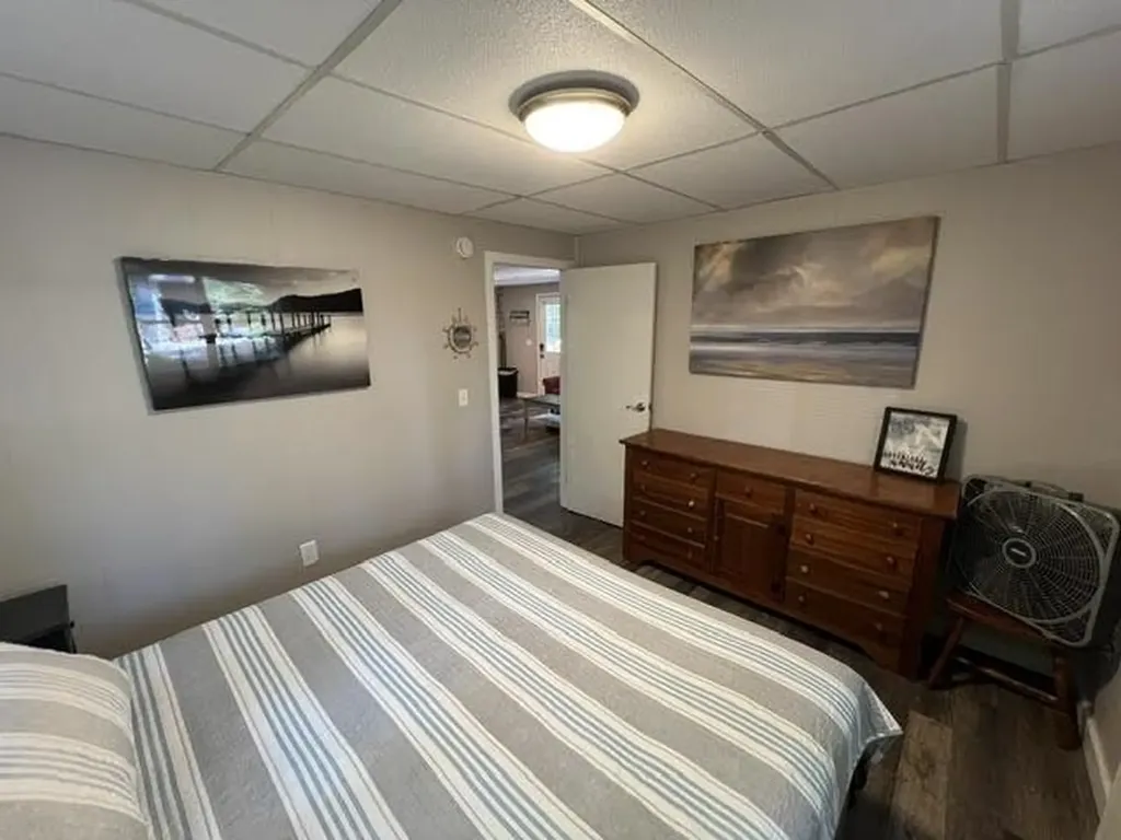 2341 Lake View Avenue East Bay Township MI 49696