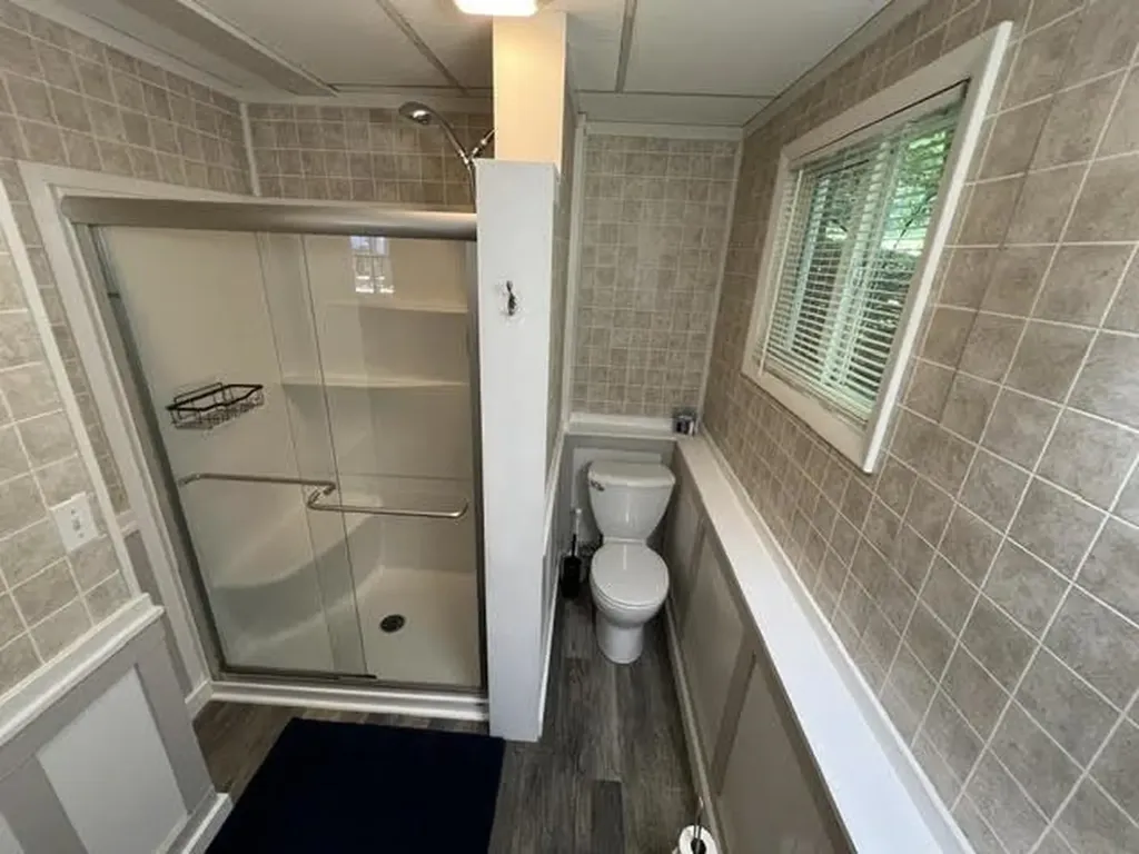 2341 Lake View Avenue East Bay Township MI 49696