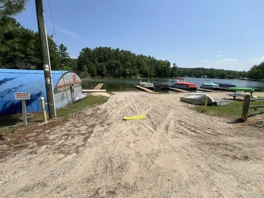 2341 Lake View Avenue East Bay Township MI 49696