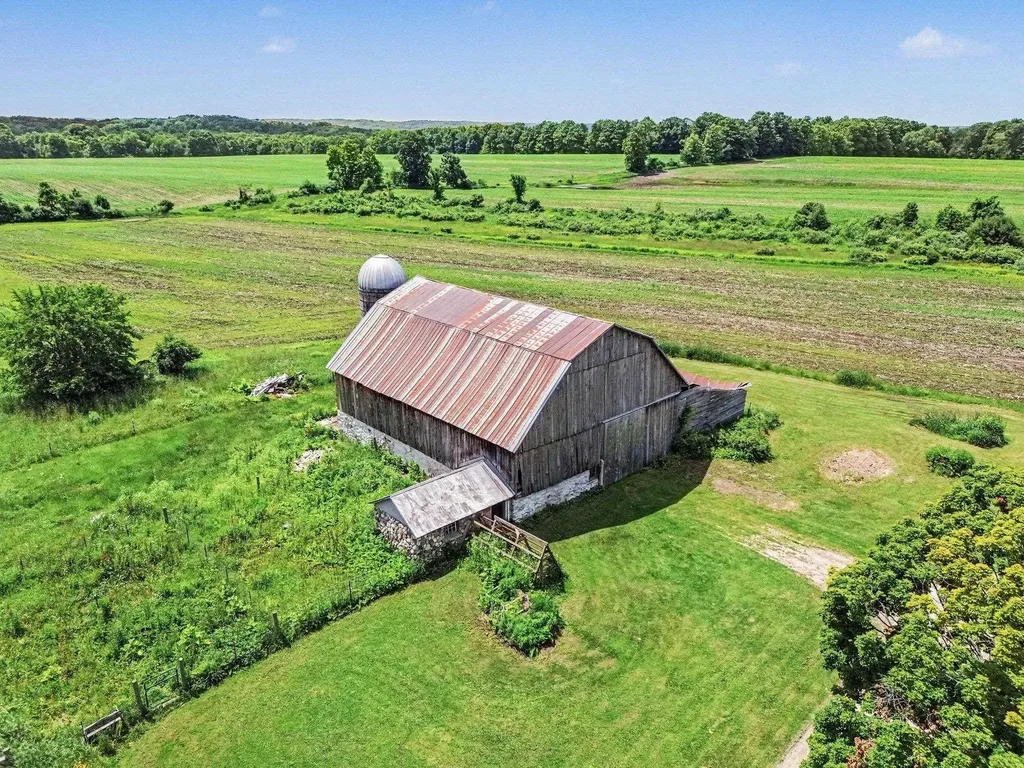 7615 Pleasant Hill Road Banks Township MI 49729