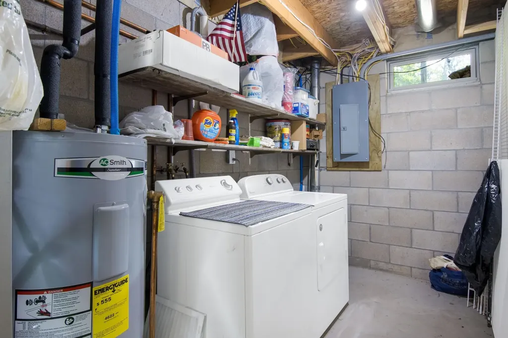 16514 Vondra Springdale Township MI 49683