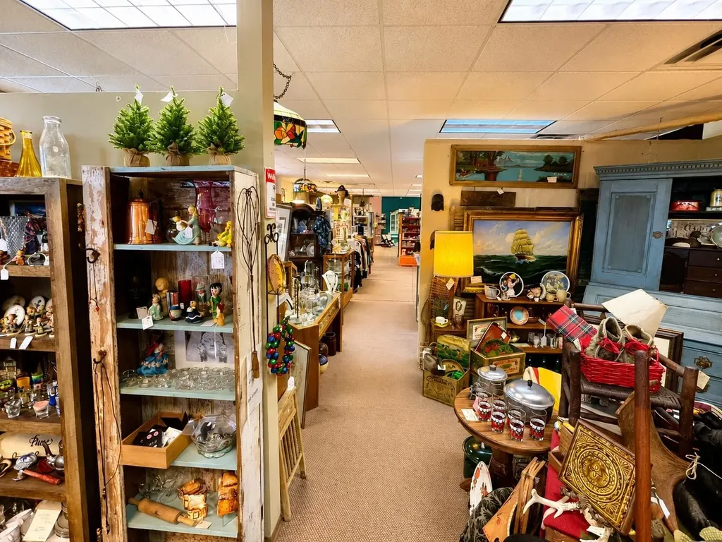 5600 Us-31 N Acme Township MI 49690