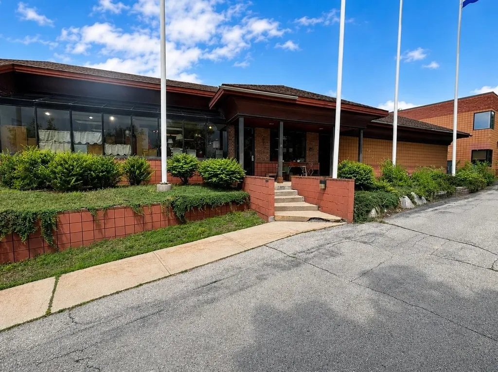5600 Us-31 N Acme Township MI 49690