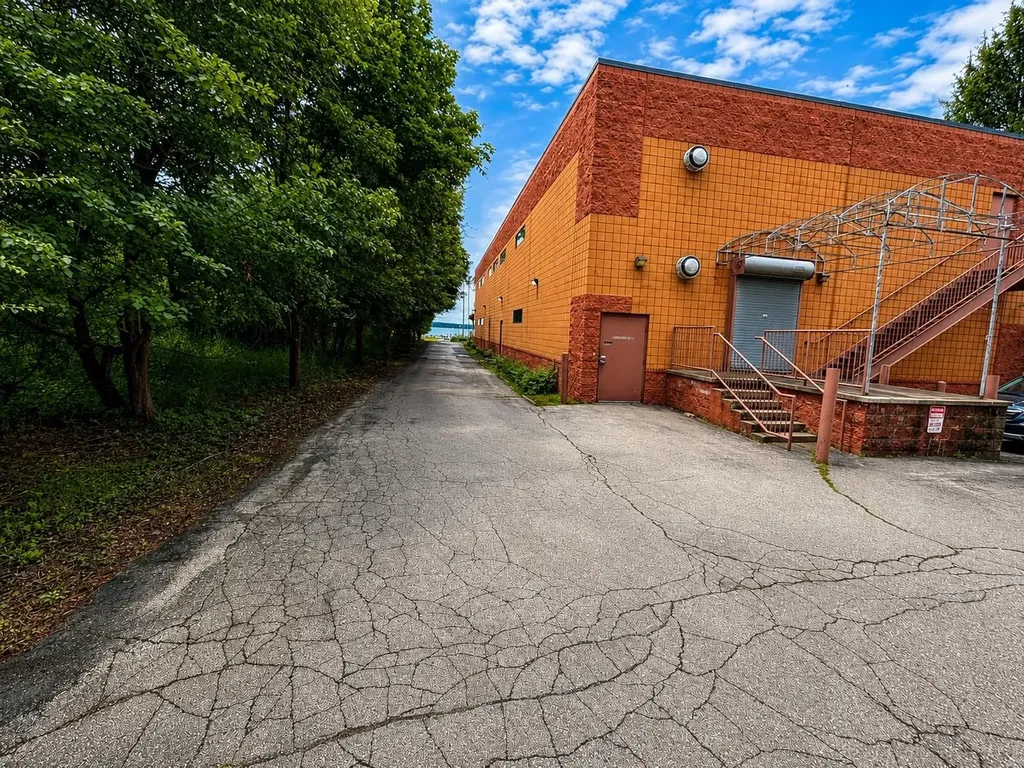 5600 Us-31 N Acme Township MI 49690