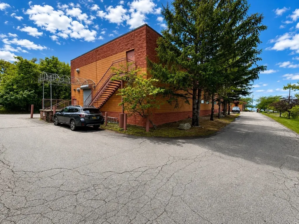 5600 Us-31 N Acme Township MI 49690