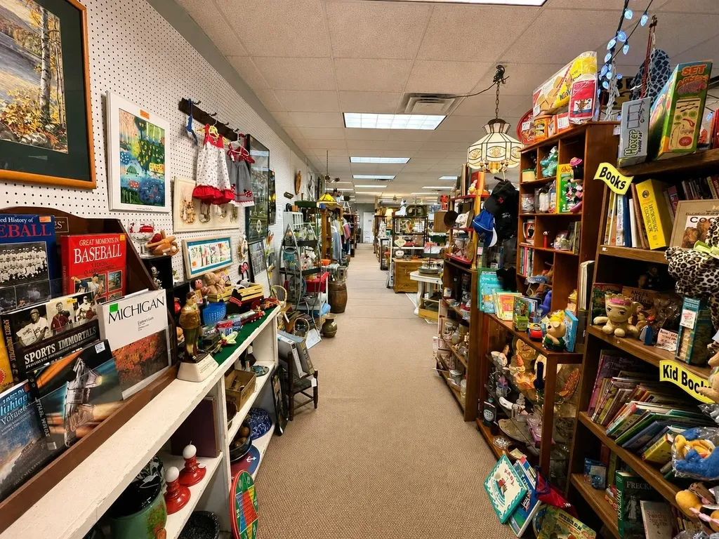 5600 Us-31 N Acme Township MI 49690