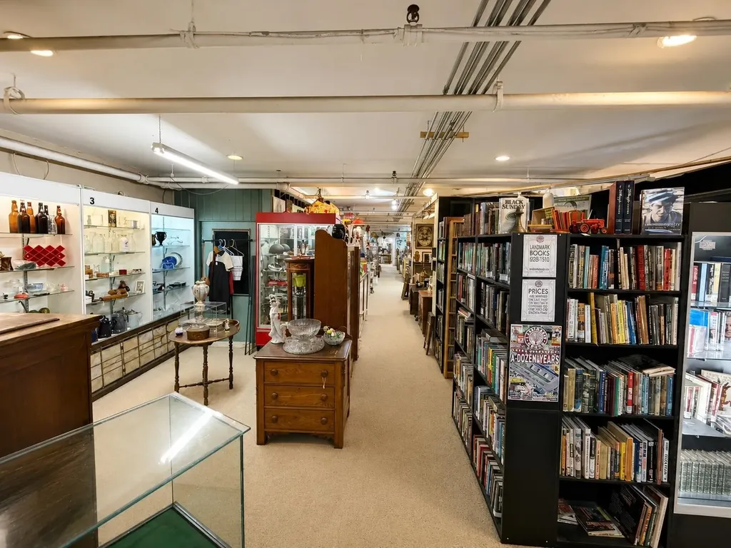 123 S Union Street Traverse City City MI 49684