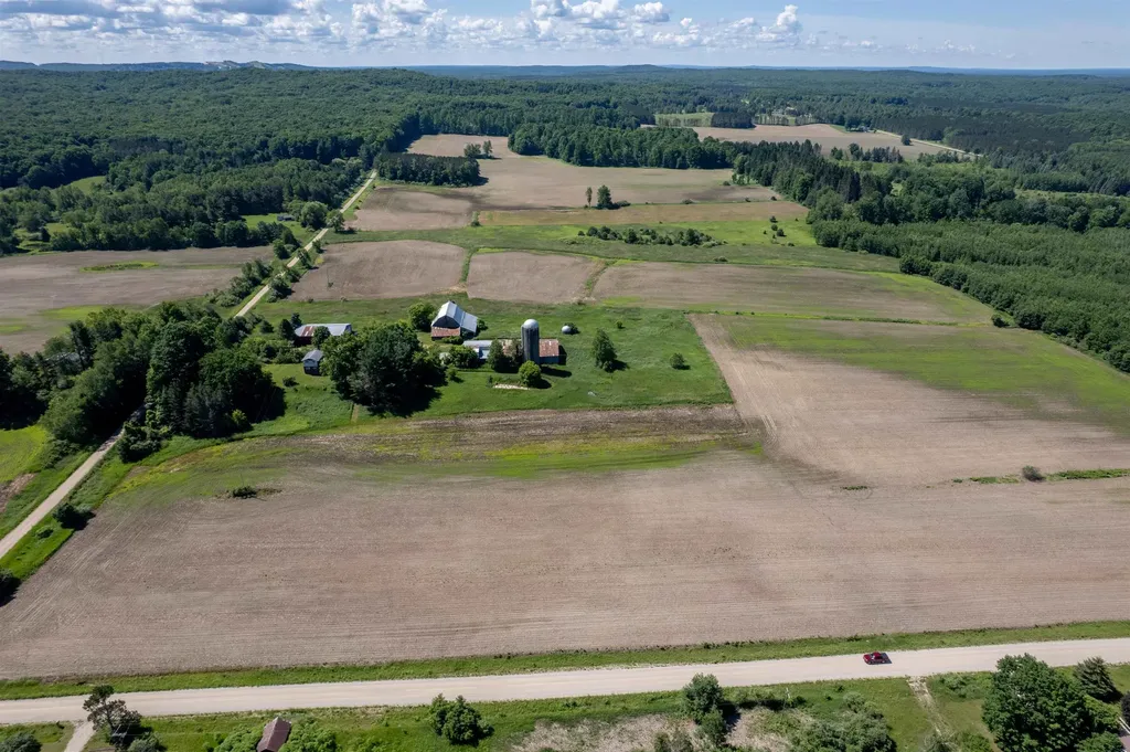 3102 S 9 Road Slagle Township MI 49638