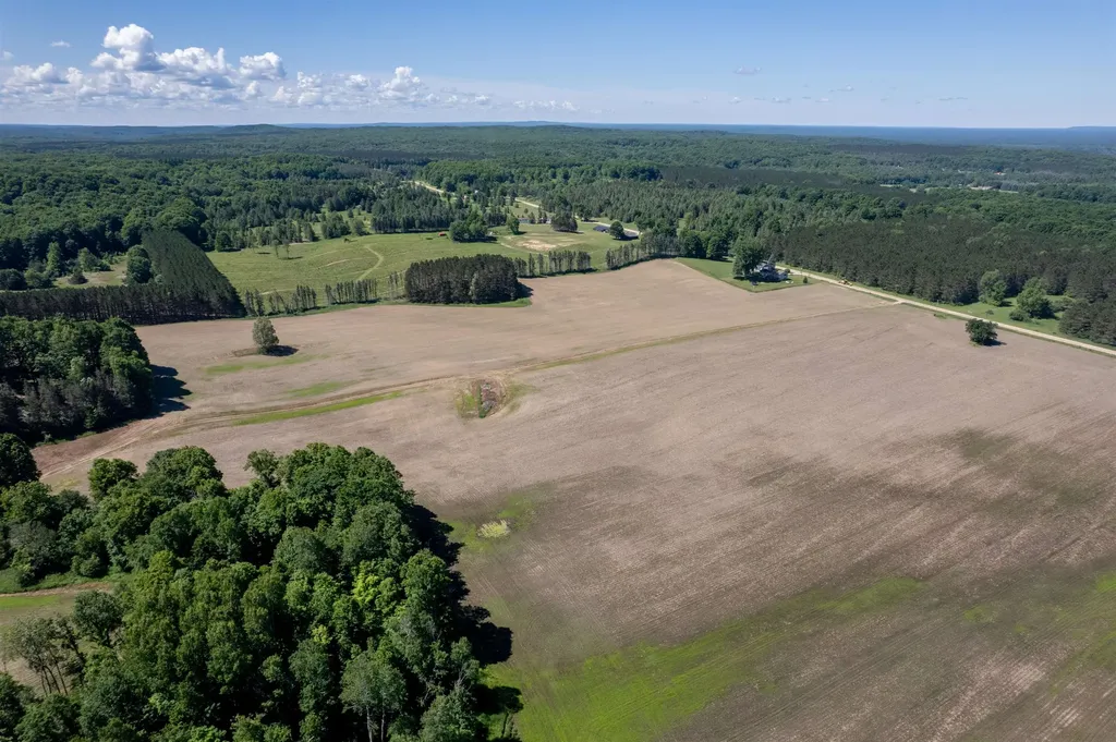 3102 S 9 Road Slagle Township MI 49638