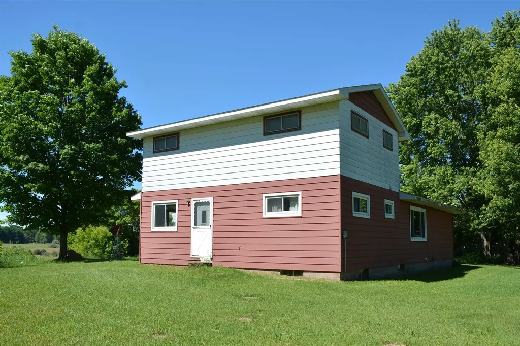 3102 S 9 Road Slagle Township MI 49638