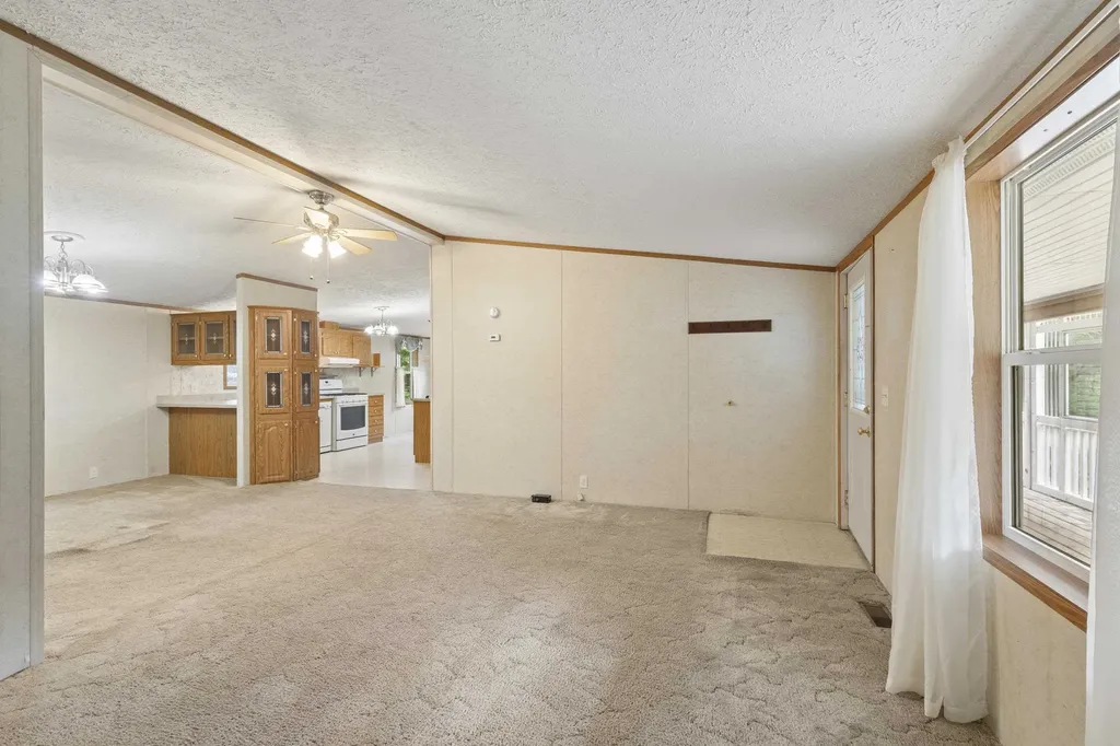 3839 Wallaker Road Joyfield Township MI 49616