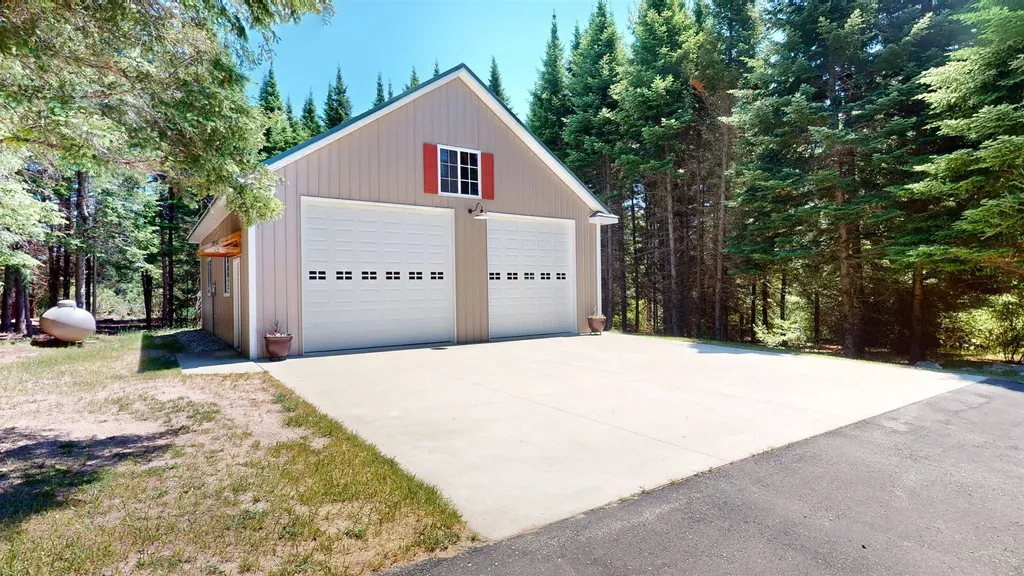 8540 Beland Boulevard Forest Home Township MI 49515