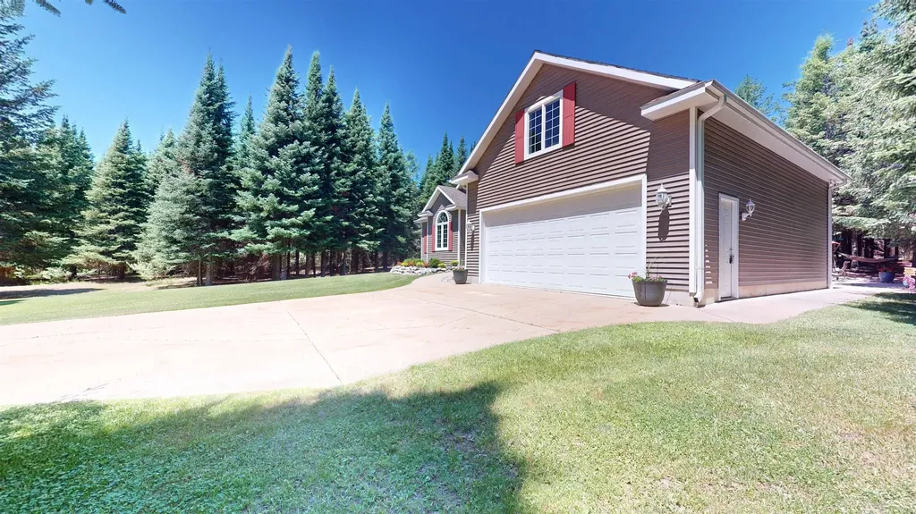 8540 Beland Boulevard Forest Home Township MI 49515