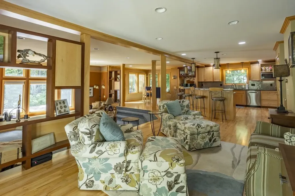 151 Dubonnet Trail Green Lake Township MI 49643