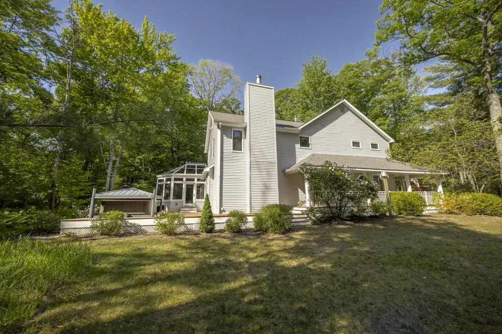 151 Dubonnet Trail Green Lake Township MI 49643