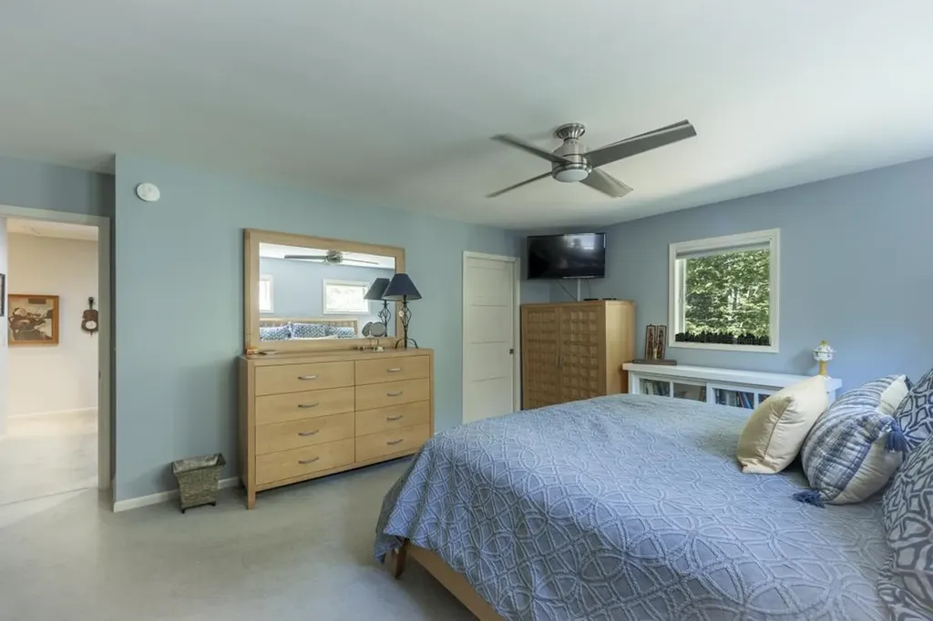 151 Dubonnet Trail Green Lake Township MI 49643
