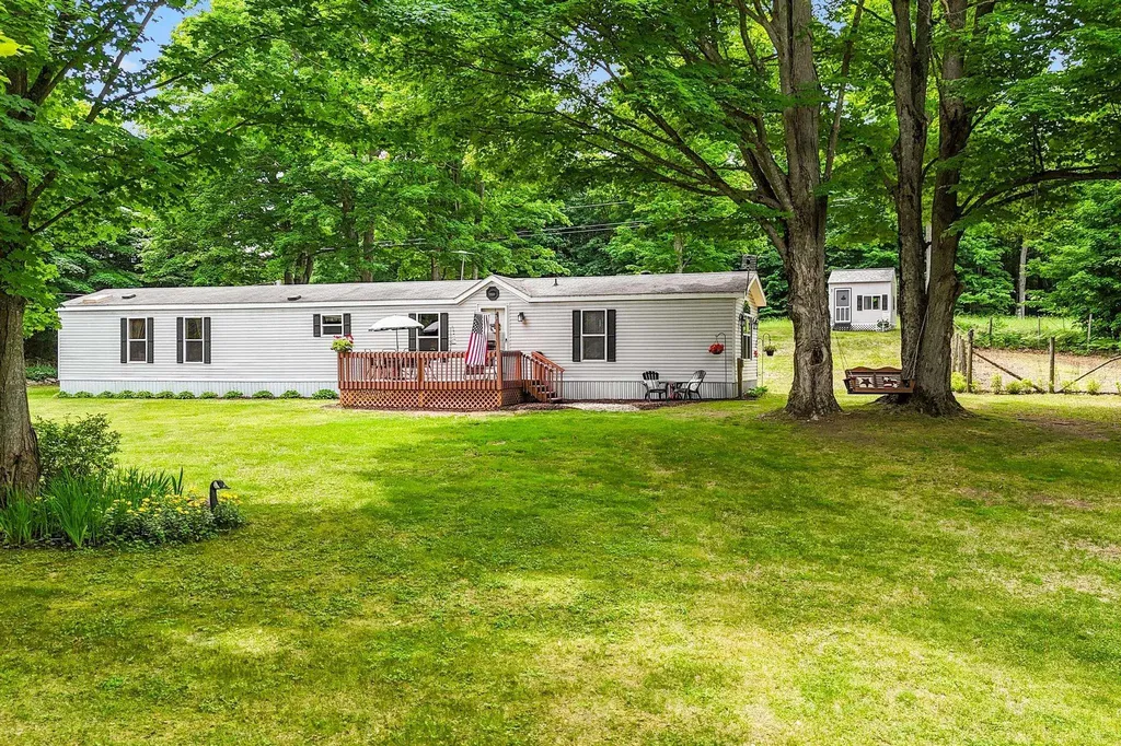 7346 Traverse Road Colfax Township MI 49683