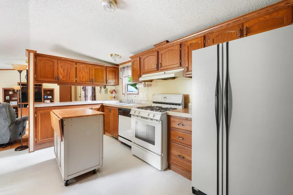 7346 Traverse Road Colfax Township MI 49683