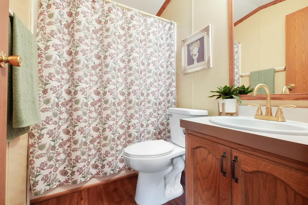 7346 Traverse Road Colfax Township MI 49683