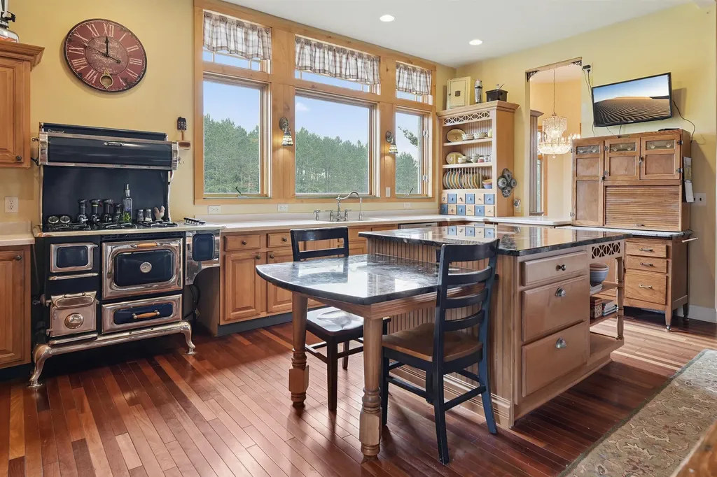16186 N 200th Avenue Le Roy Township MI 49655