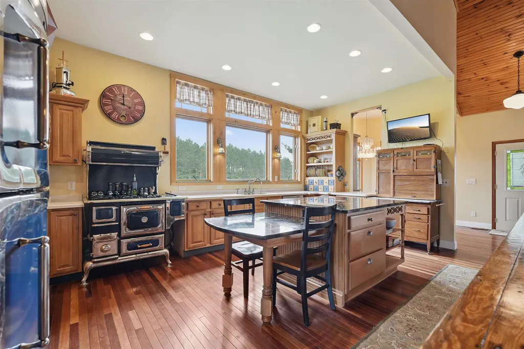 16186 N 200th Avenue Le Roy Township MI 49655