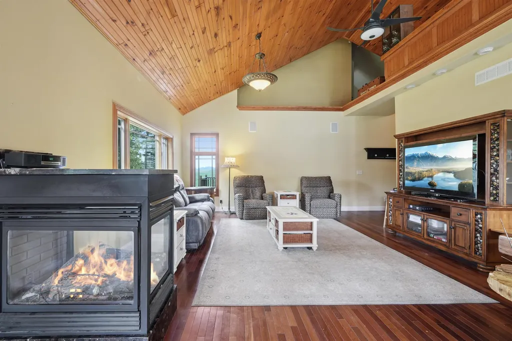 16186 N 200th Avenue Le Roy Township MI 49655