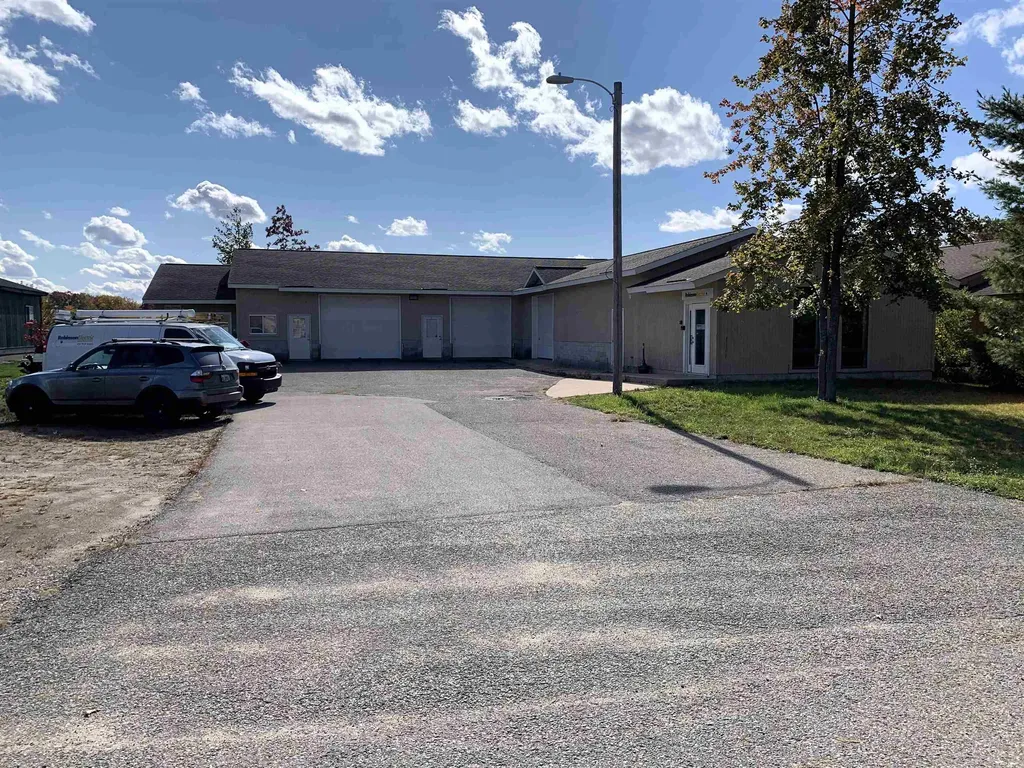 876 Robinwood Court Garfield Charter Township MI 49686