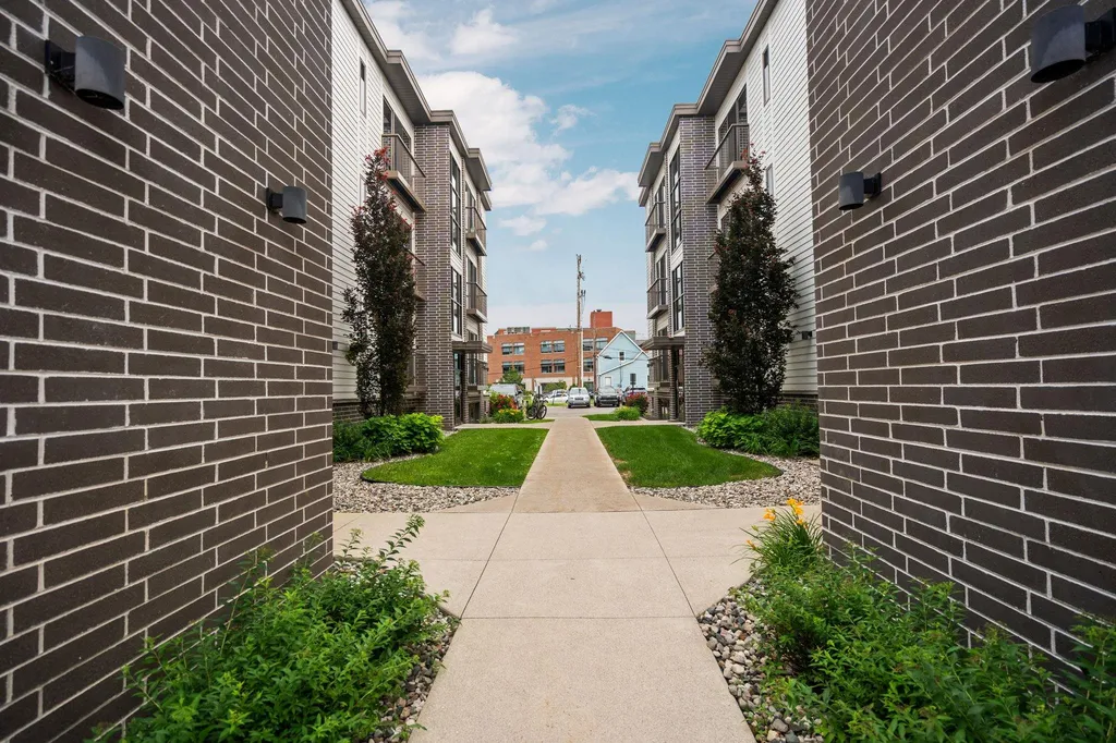 139 E Eighth Street Traverse City City MI 49684