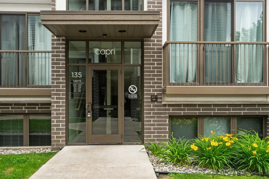 139 E Eighth Street Traverse City City MI 49684