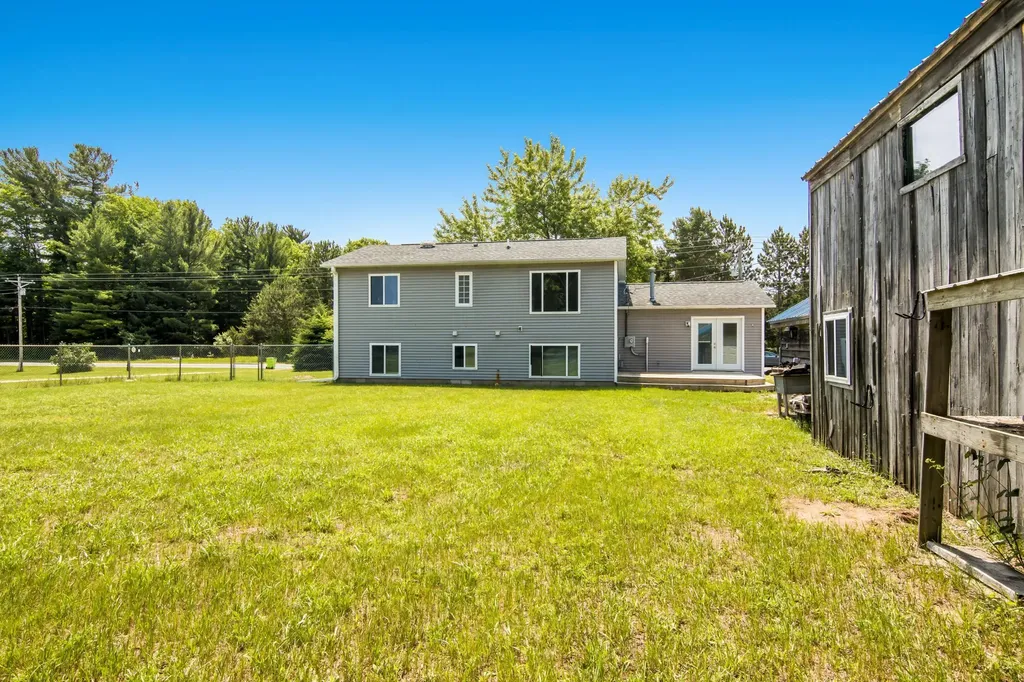 1343 E Duck Lake Road Green Lake Township MI 49637