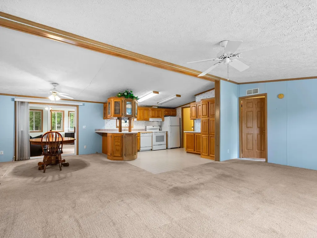 6710 Broadway Street Lake City City MI 49651