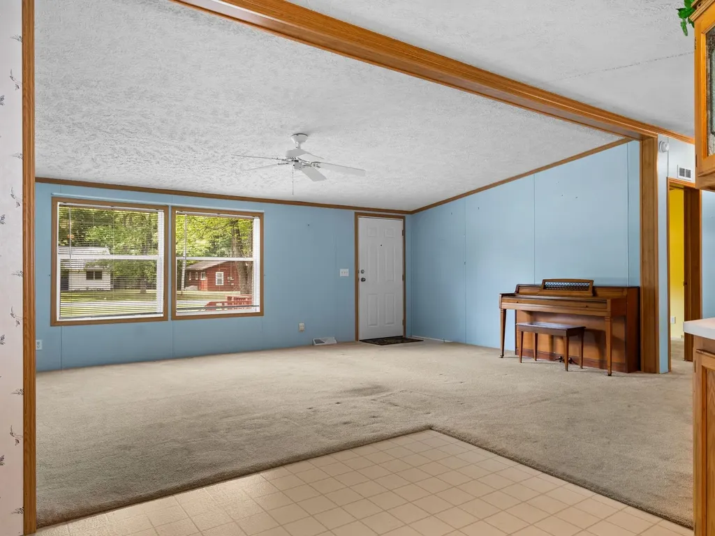 6710 Broadway Street Lake City City MI 49651