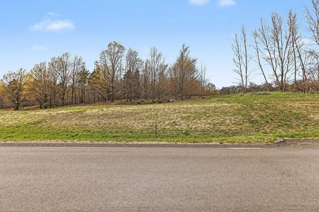 V/l Karnes Road Empire Township MI 49636