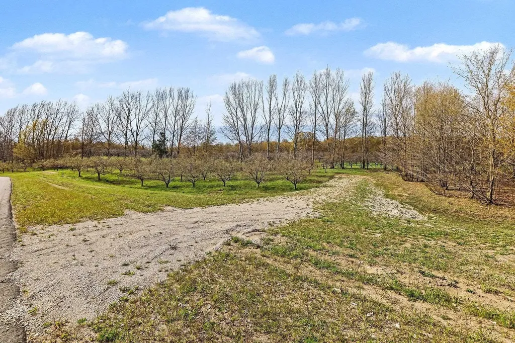 V/l Karnes Road Empire Township MI 49636