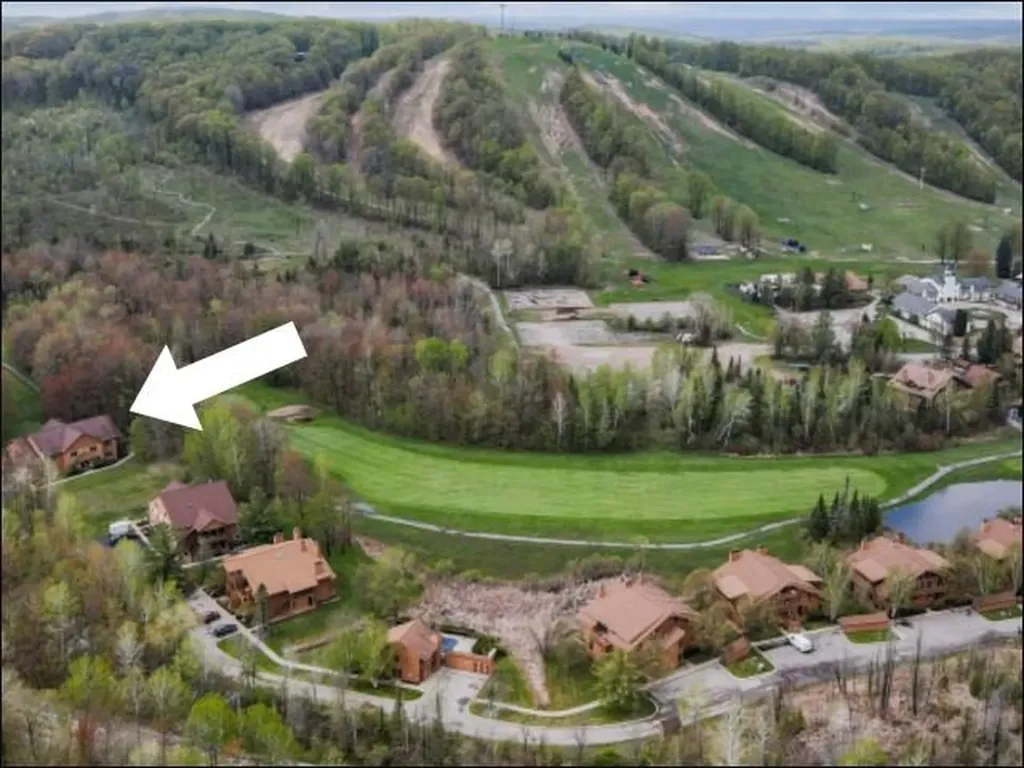 2100 W Schuss Mountain Drive Custer Township MI 49615