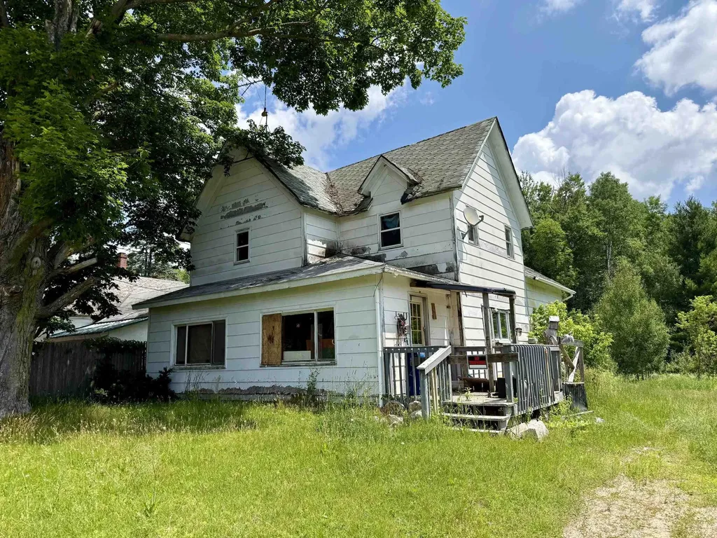 19190 130th Avenue Sherman Township MI 49688