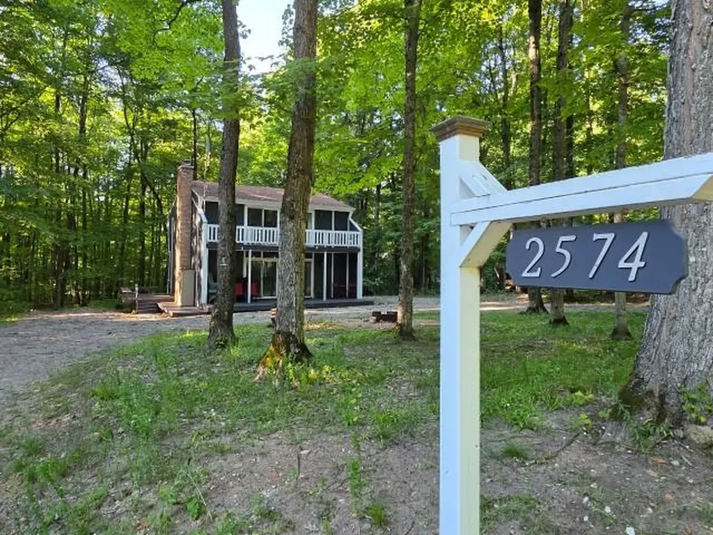 2574 Bahnhof Lane Custer Township MI 49615