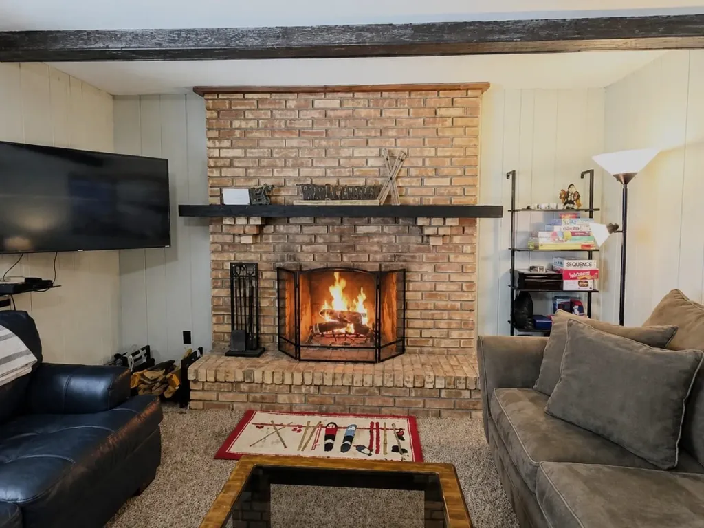 2574 Bahnhof Lane Custer Township MI 49615