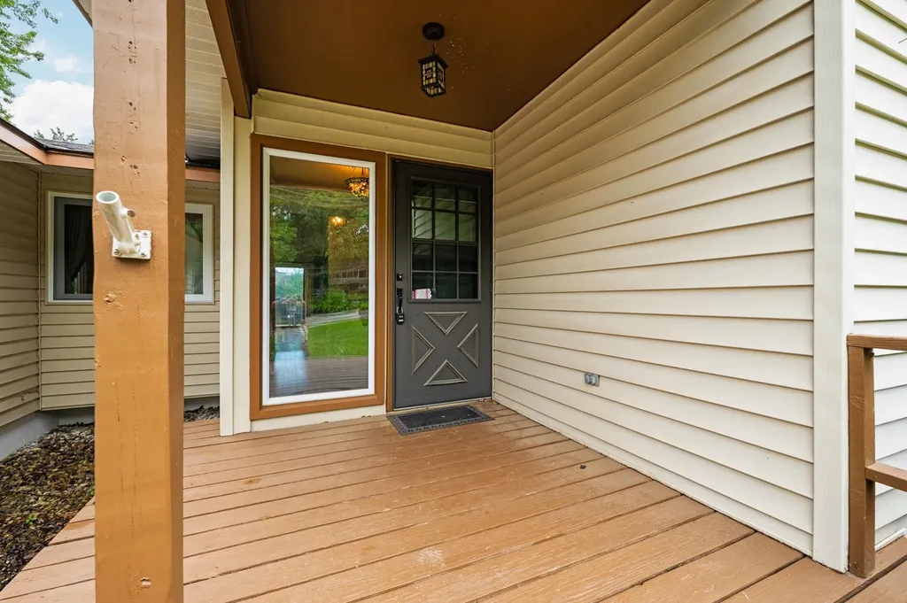 901 Huron Hills Drive Peninsula Township MI 49686