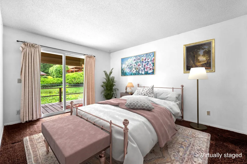 901 Huron Hills Drive Peninsula Township MI 49686