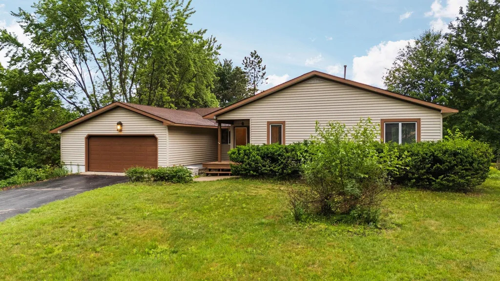 901 Huron Hills Drive Peninsula Township MI 49686