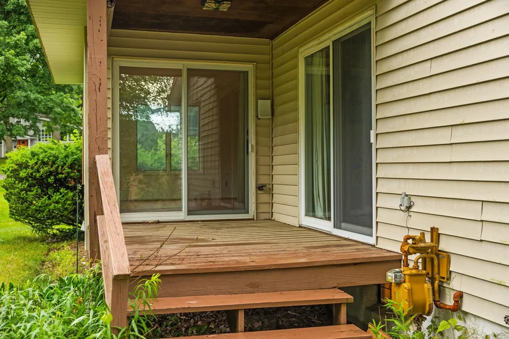 901 Huron Hills Drive Peninsula Township MI 49686