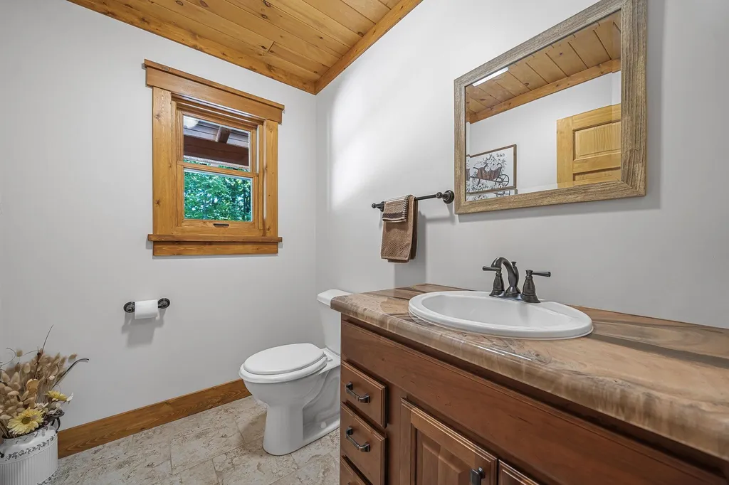 16624 Viaduct Road Cleon Township MI 49625