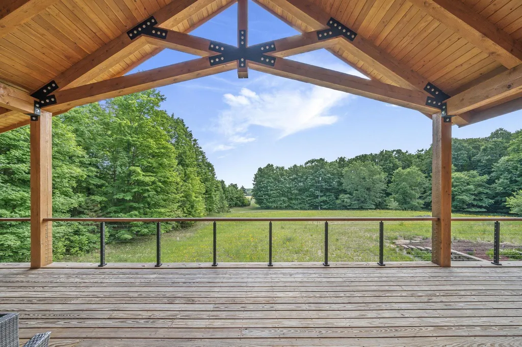 16624 Viaduct Road Cleon Township MI 49625