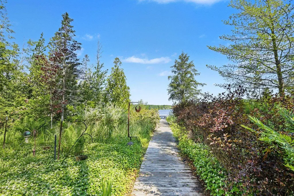 9948 Harmony Drive Green Lake Township MI 49643