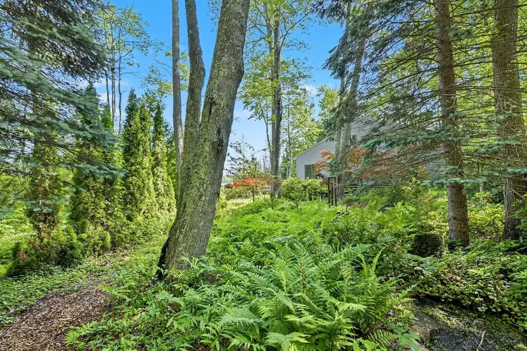 9948 Harmony Drive Green Lake Township MI 49643